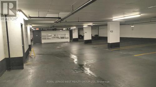 217 - 1040 The Queensway, Toronto, ON - Indoor Photo Showing Garage