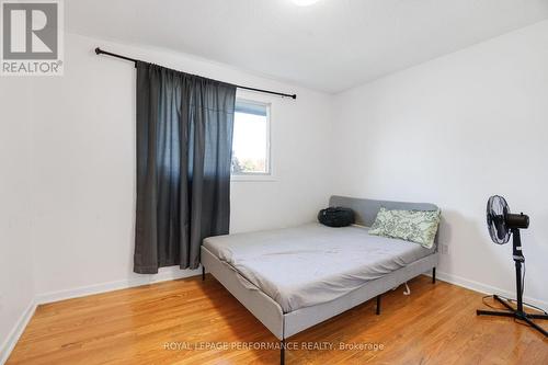 142 Meadowlands Drive W, Ottawa, ON - Indoor Photo Showing Bedroom