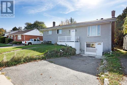142 Meadowlands Drive W, Ottawa, ON - Outdoor