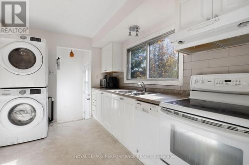 142 Meadowlands Drive W, Ottawa, ON - Indoor Photo Showing Laundry Room