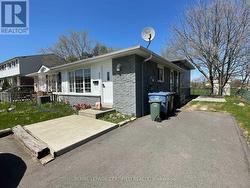 624 COLLEGE AVENUE W  Guelph, ON N1G 1T8