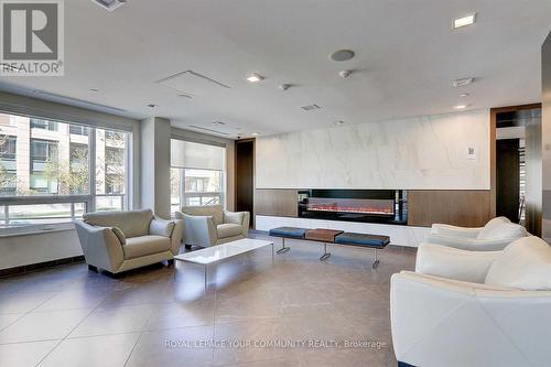 202 - 1 Uptown Drive, Markham, ON - Indoor With Fireplace