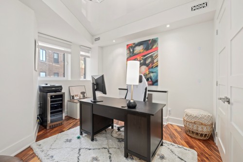 Chambre à coucher - A34-3982 Ch. De La Côte-Des-Neiges, Montréal (Ville-Marie), QC - Indoor Photo Showing Office