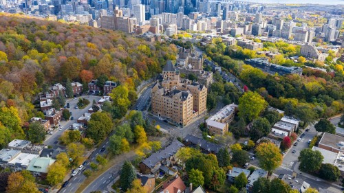 Photo aérienne - A34-3982 Ch. De La Côte-Des-Neiges, Montréal (Ville-Marie), QC - Outdoor With View