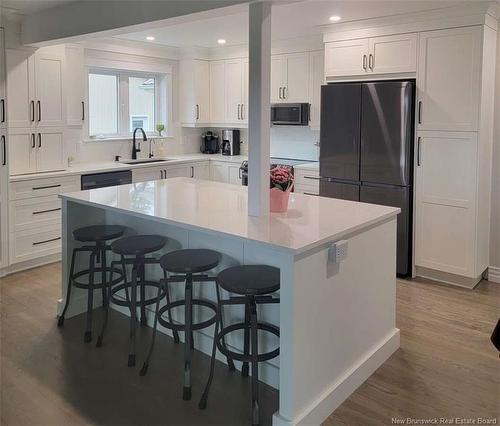 1135 Mercury St, Bathurst, NB 