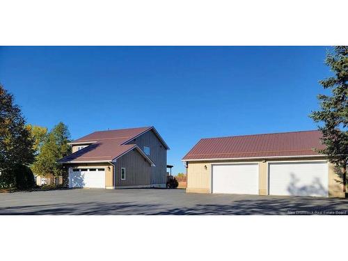 1135 Mercury St, Bathurst, NB 