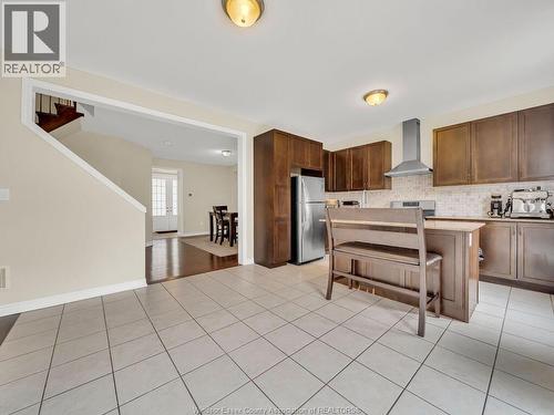 51 Merrybrook Trail, Brampton, ON - Indoor Photo Showing Kitchen
