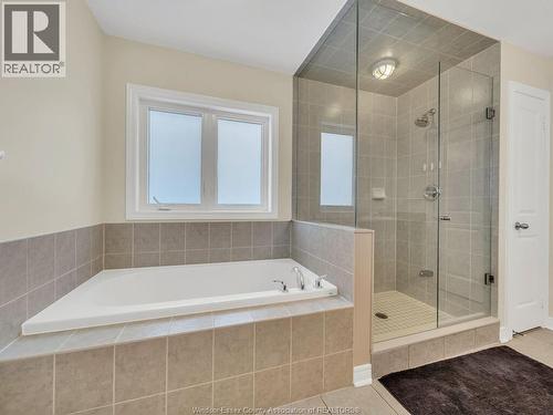 51 Merrybrook Trail, Brampton, ON - Indoor Photo Showing Bathroom