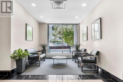 209 - 110 Forward Avenue, Ottawa, ON - Indoor