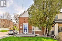 181 KANE AVENUE  Toronto, ON M6M 3N4
