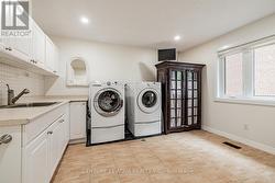 Bedroom 5 turned into a laundry room - 