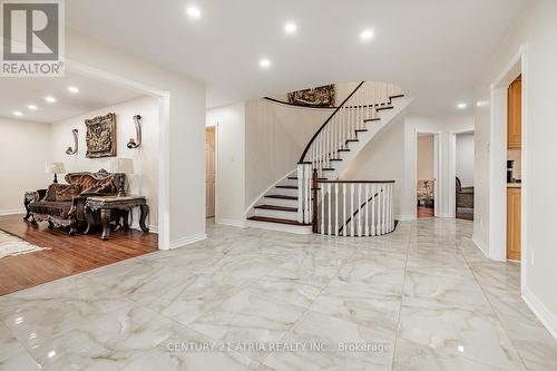 898 Stonehaven Avenue, Newmarket, ON - Indoor Photo Showing Other Room