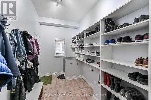 46 El Dorado Street, Richmond Hill, ON - Indoor With Storage