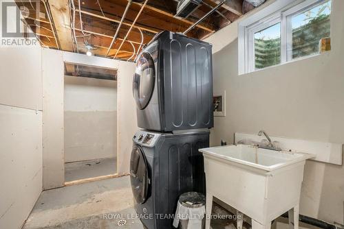 628 Hochelaga Street, Ottawa, ON - Indoor Photo Showing Laundry Room