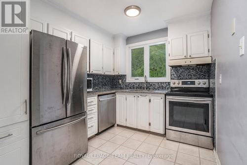 628 Hochelaga Street, Ottawa, ON - Indoor Photo Showing Kitchen