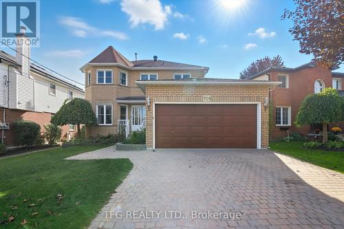 705 CARLISLE STREET  Cobourg, ON K9A 5E4