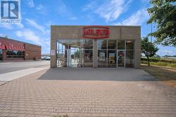 7331 KINGSTON ROAD  Toronto, ON M1B 5S3
