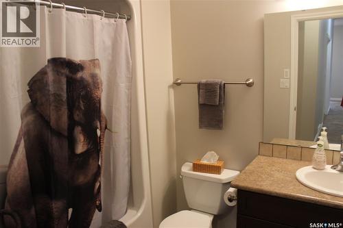 108 Erickson Street, Midale, SK - Indoor Photo Showing Bathroom