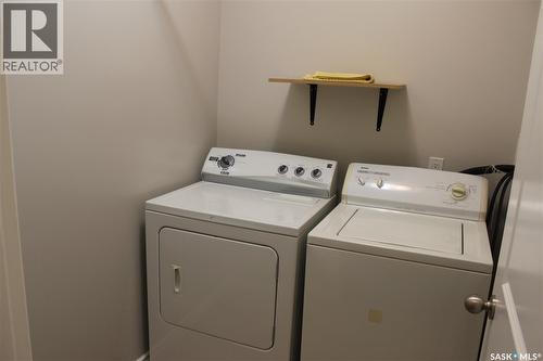108 Erickson Street, Midale, SK - Indoor Photo Showing Laundry Room
