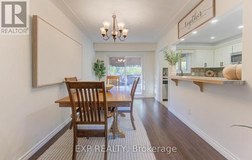 36 Blackfriars Place, Kitchener, ON - Indoor Photo Showing Dining Room