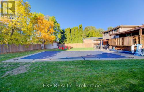 36 Blackfriars Place, Kitchener, ON - Outdoor