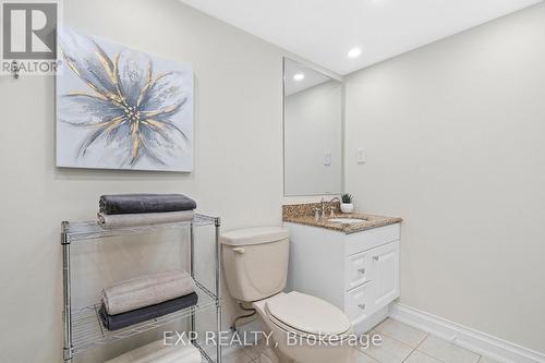 203 - 15390 Yonge Street, Aurora, ON - Indoor Photo Showing Bathroom