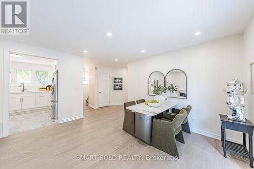 158 Park Avenue, Newmarket, ON - Indoor