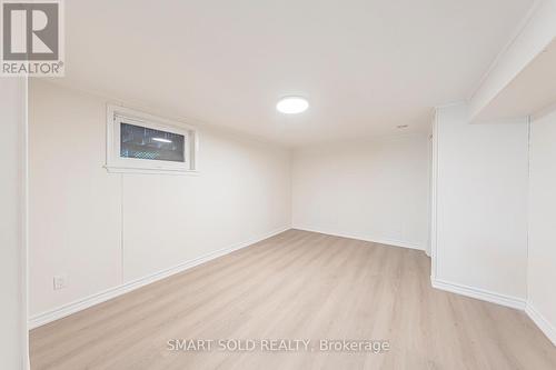 158 Park Avenue, Newmarket, ON - Indoor Photo Showing Other Room