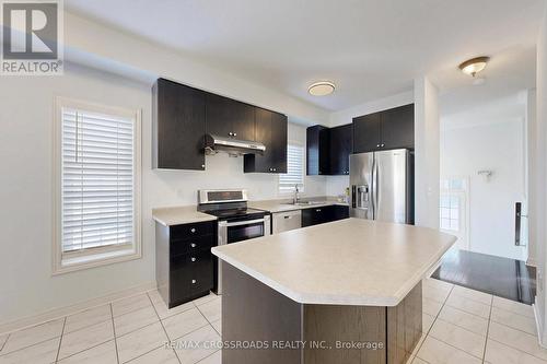 76 Rustle Woods Avenue, Markham, ON - Indoor Photo Showing Kitchen With Stainless Steel Kitchen