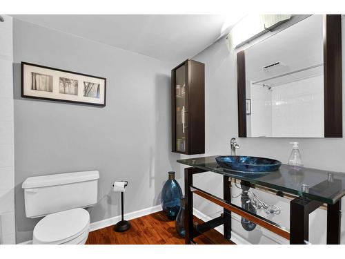 106 9978 148 Street, Surrey, BC - Indoor Photo Showing Bathroom