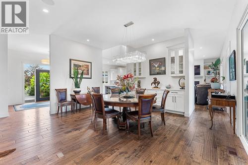 3022 Dunster Road, Kelowna, BC - Indoor Photo Showing Dining Room