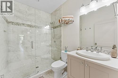 3022 Dunster Road, Kelowna, BC - Indoor Photo Showing Bathroom