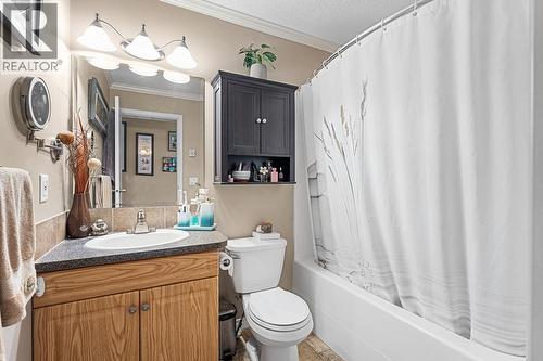 3022 Dunster Road, Kelowna, BC - Indoor Photo Showing Bathroom