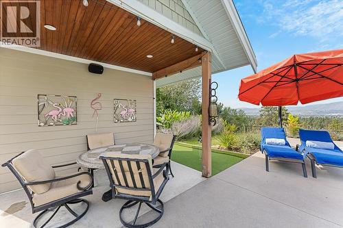 3022 Dunster Road, Kelowna, BC - Outdoor With Exterior