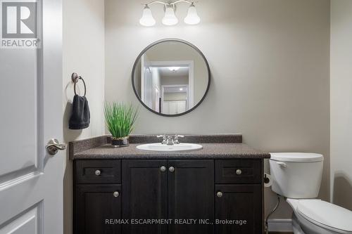 21 Shade Forest Trail, Hamilton, ON - Indoor Photo Showing Bathroom