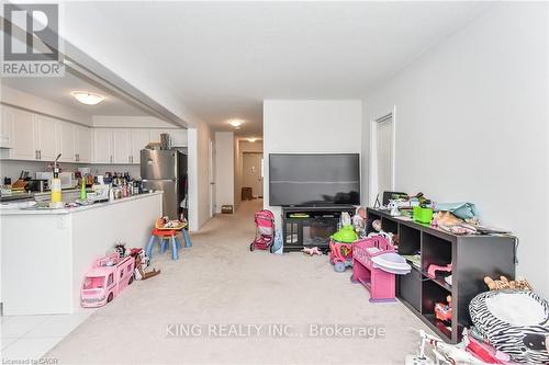 26 - 470 Linden Drive, Cambridge, ON - Indoor