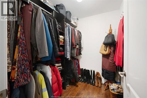 212 Woodycrest, Kingsville, ON - Indoor With Storage