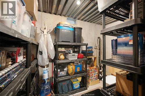 212 Woodycrest, Kingsville, ON - Indoor