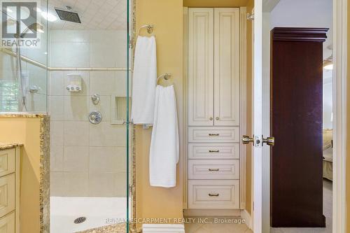 75 Terrace Drive, Hamilton, ON - Indoor Photo Showing Bathroom