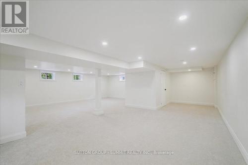 1391 Mountain Grove Avenue, Burlington, ON - Indoor