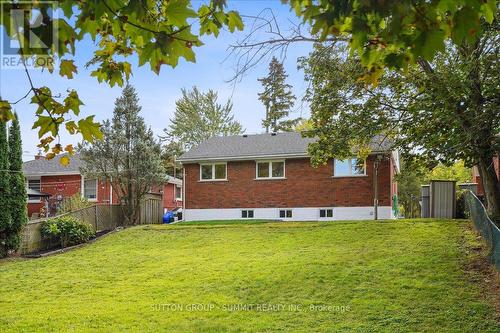 1391 Mountain Grove Avenue, Burlington, ON - Outdoor
