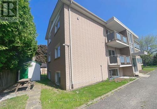 4 - 15 John Street, St. Catharines (Port Dalhousie), ON - Outdoor With Exterior