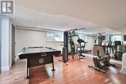 342 Pomona Avenue, Burlington, ON - Indoor Photo Showing Other Room