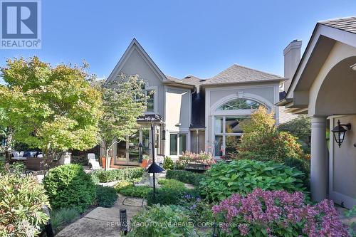 342 Pomona Avenue, Burlington, ON - Outdoor