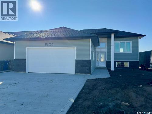 801 Weir Crescent, Warman, SK - Outdoor