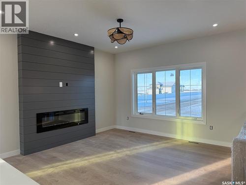 801 Weir CRESCENT  Warman, SK S0K 4S4