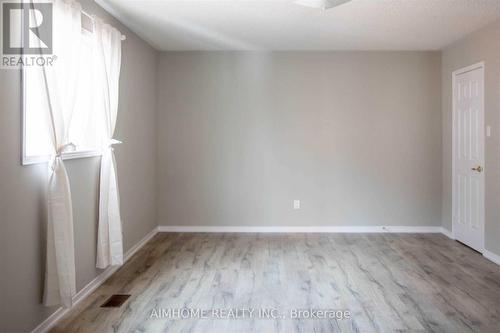 66 Devonsleigh Boulevard, Richmond Hill, ON - Indoor Photo Showing Other Room