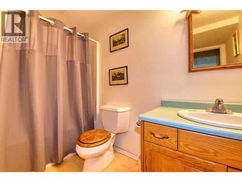 7 500 Wotzke Drive, Williams Lake, BC - Indoor Photo Showing Bathroom