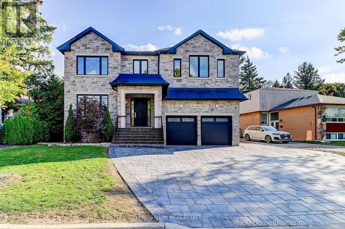 386 ALPER STREET  Richmond Hill, ON L4C 2Z4