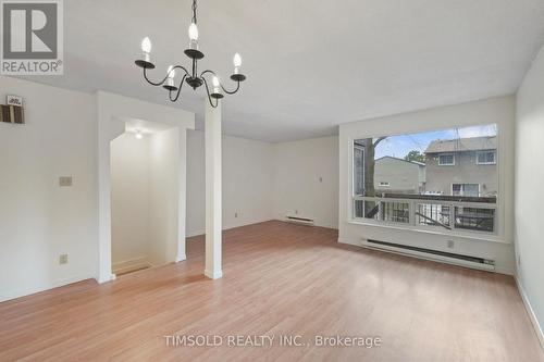 3 - 170 Wickson Trail, Toronto, ON - Indoor Photo Showing Other Room